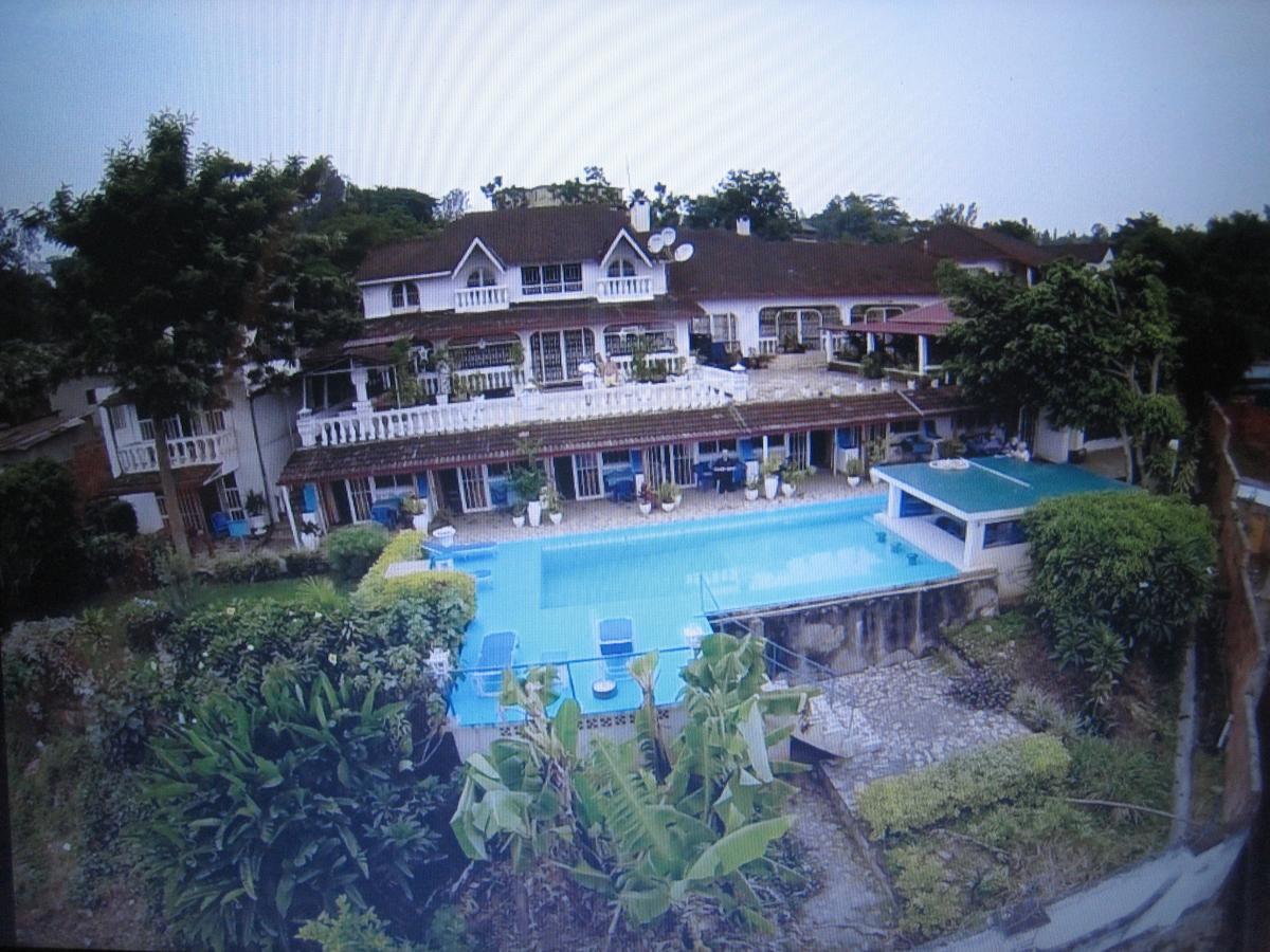 Hotel Restaurant Hellenique Appartements Kigali Exterior foto